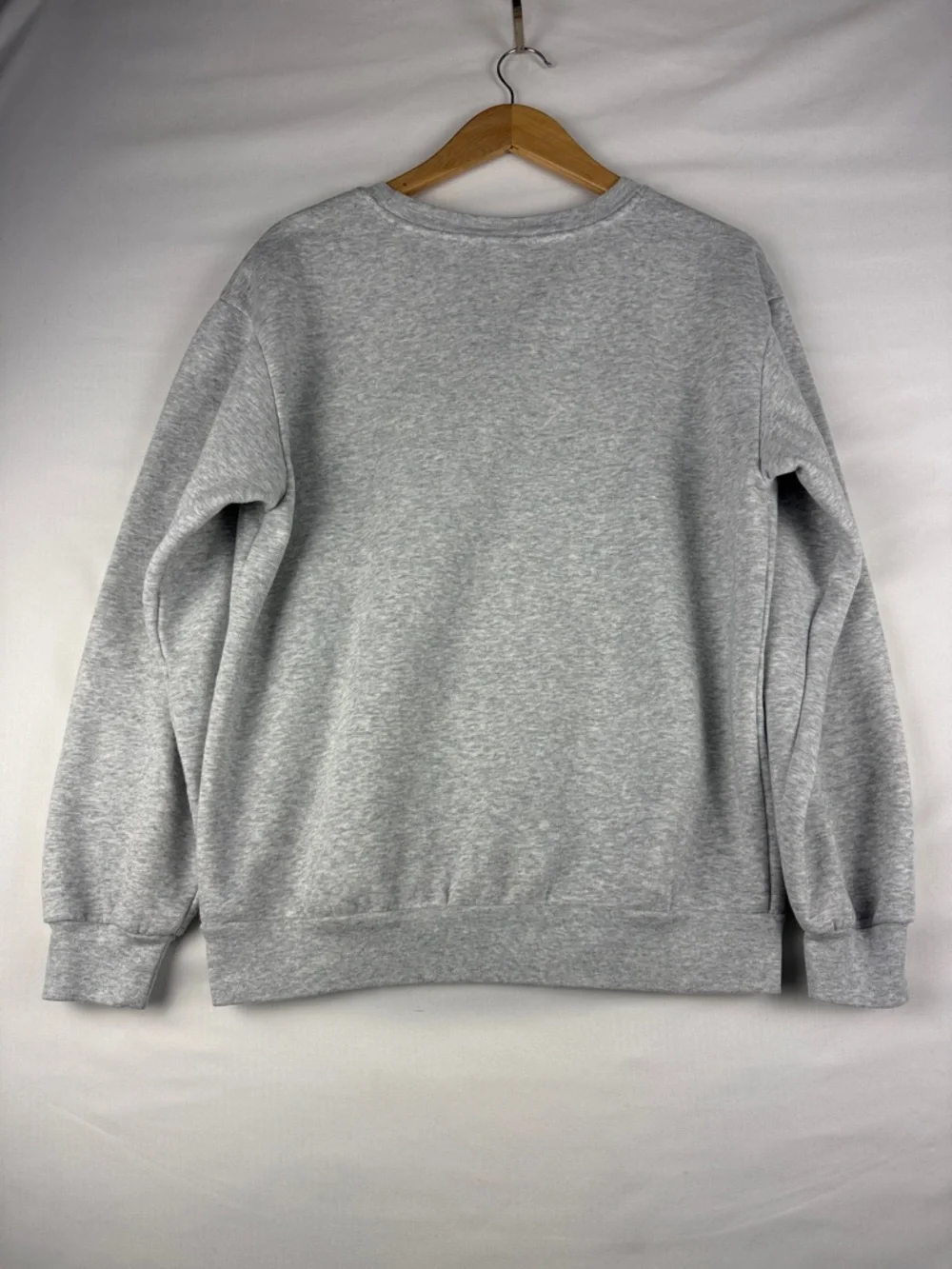 Disney Los Angeles Mickey Mouse Crewneck Sweatshirt Women's Size L Gray - Picture 8 of 9